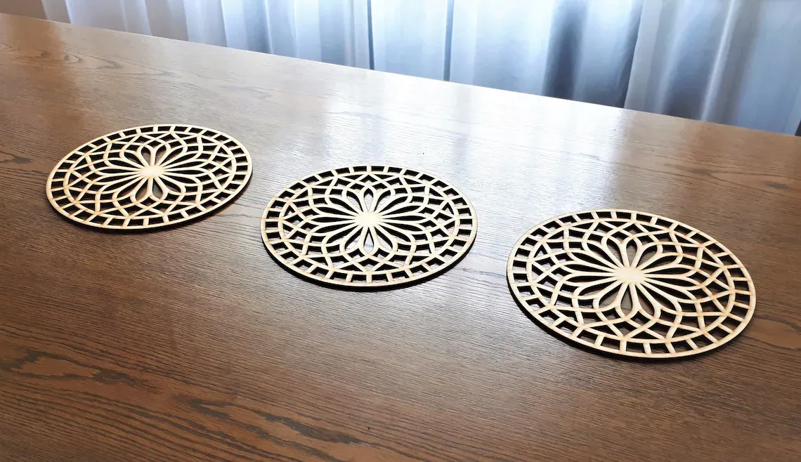 AmericanElm Set of 6 Wooden Circle shape Coaster For Office Table, Kitchen decoration, Dinning Table