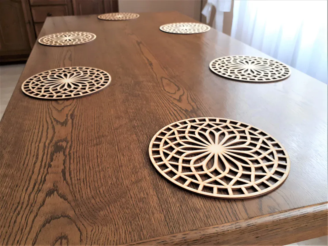 AmericanElm Set of 6 Wooden Circle shape Coaster For Office Table, Kitchen decoration, Dinning Table