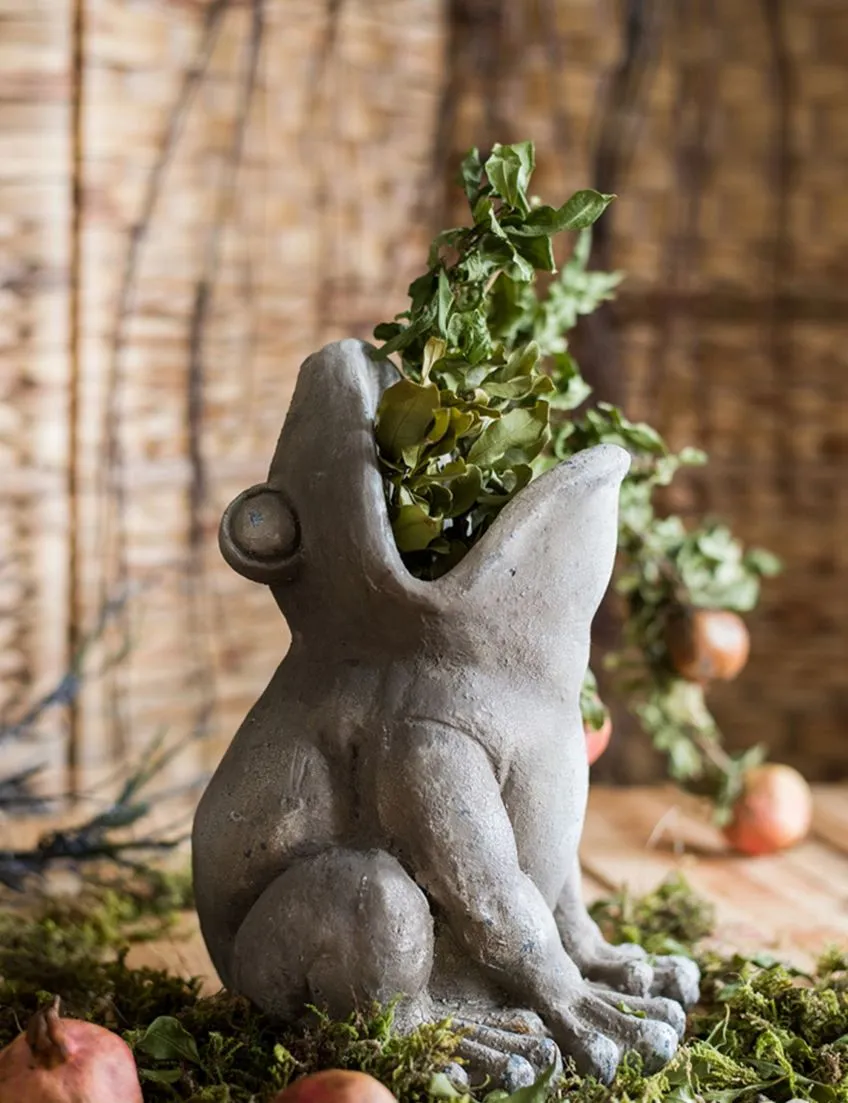 Frog Flowerpot for Garden Decoration, Beautiful Cute Frog Statues, Garden Animal Statues, Unique Modern Garden Sculptures, Creative Villa Outdoor Gardening Ideas