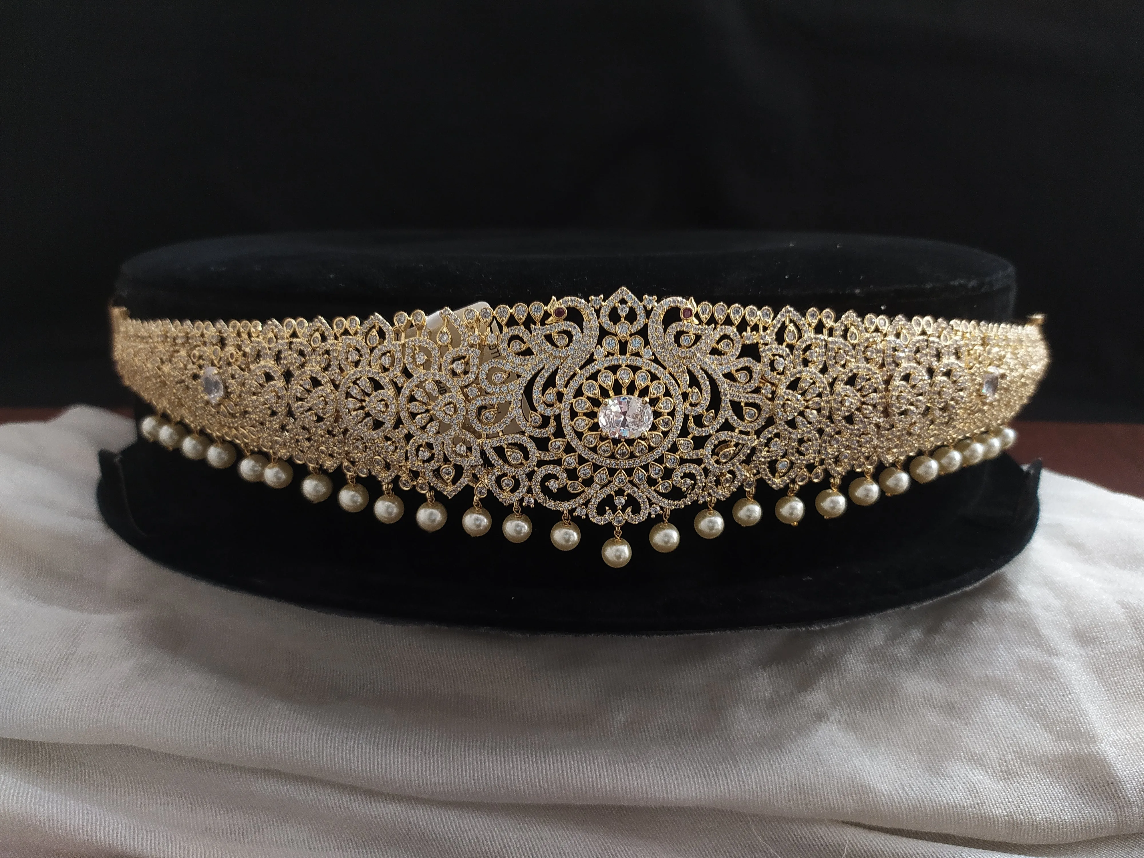 Gold-Plated Hip Belts with Zircon Stones and Pearl Drops