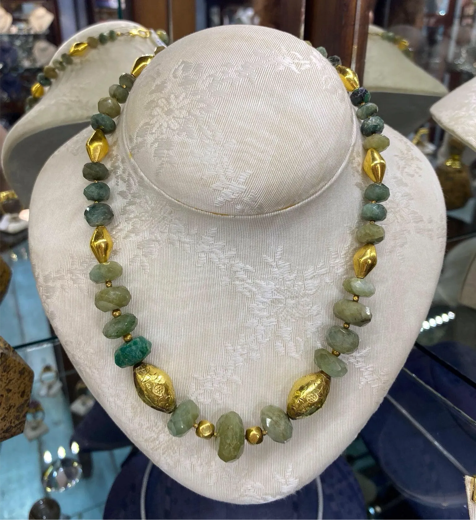 Necklace in 22k Gold with Raw Emerald stones