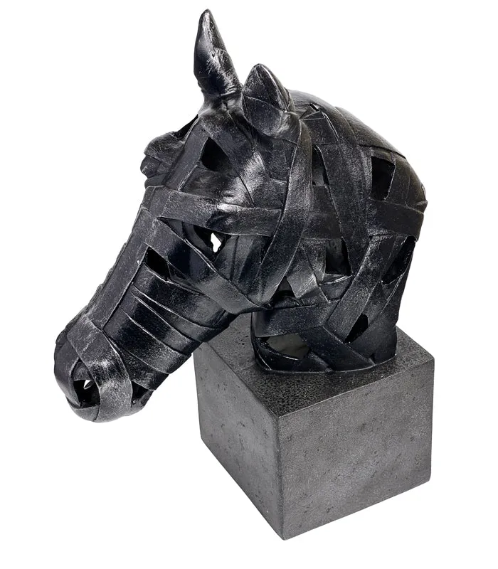 Salazar horse sculpture