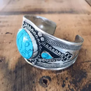 Turquoise tribal boho cuff - Small